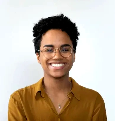 Halal-focused investor managing portfolio, trading tools